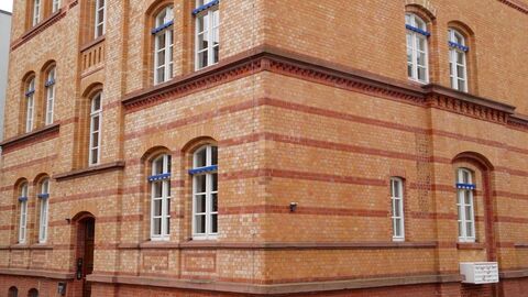 Das Gebäude von außen